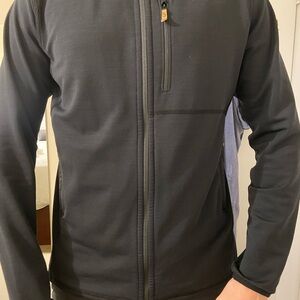 Fjallraven Men's Charcoal Lightweight Jacket
